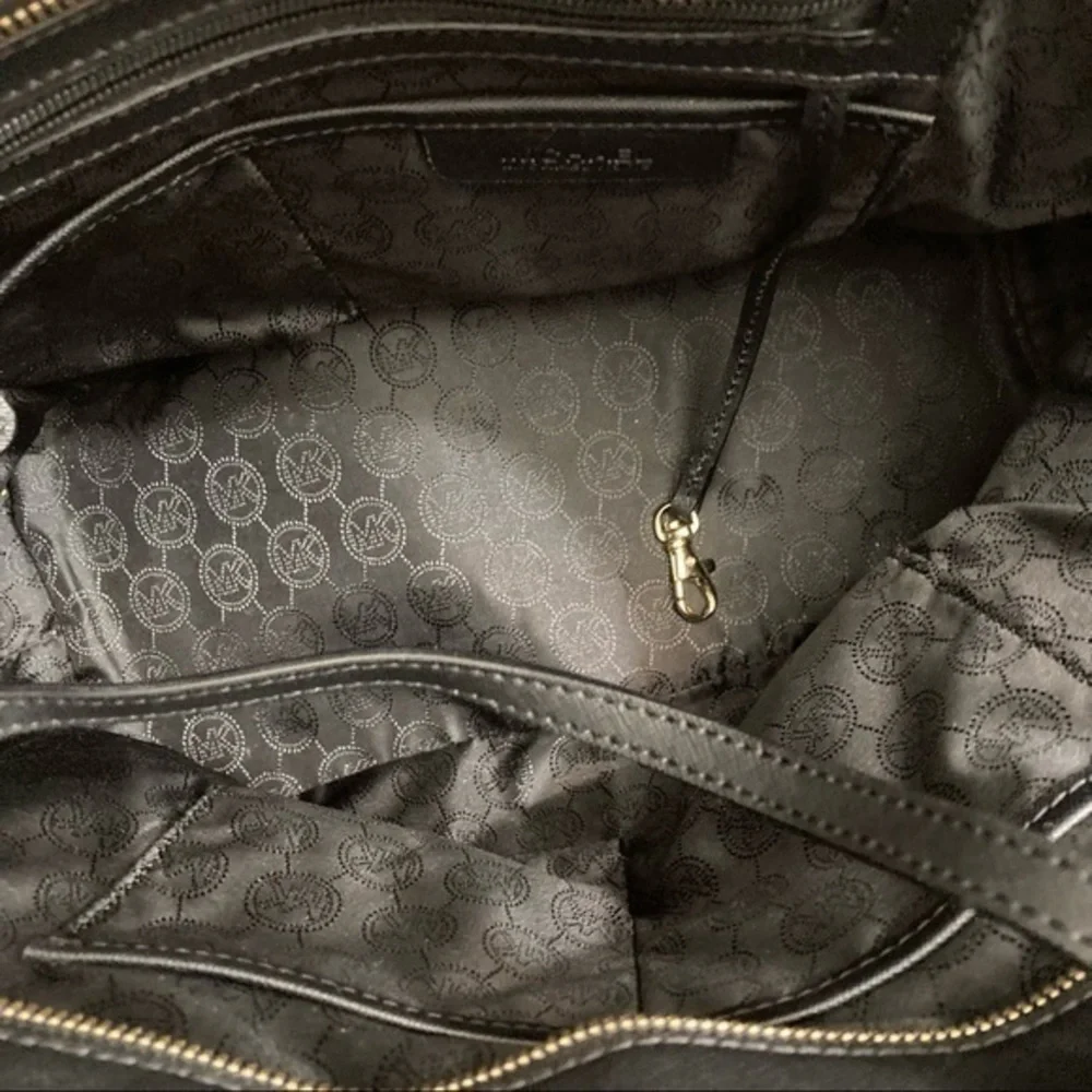 Michael kors black saffiano leather tote bag - Picture 10 of 10
